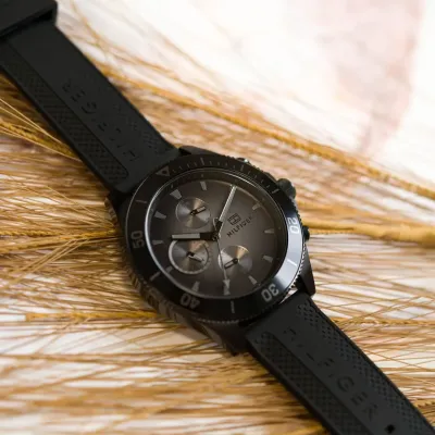 Tommy Hilfiger Larson Chronograph Gray Dial Men’s Watch